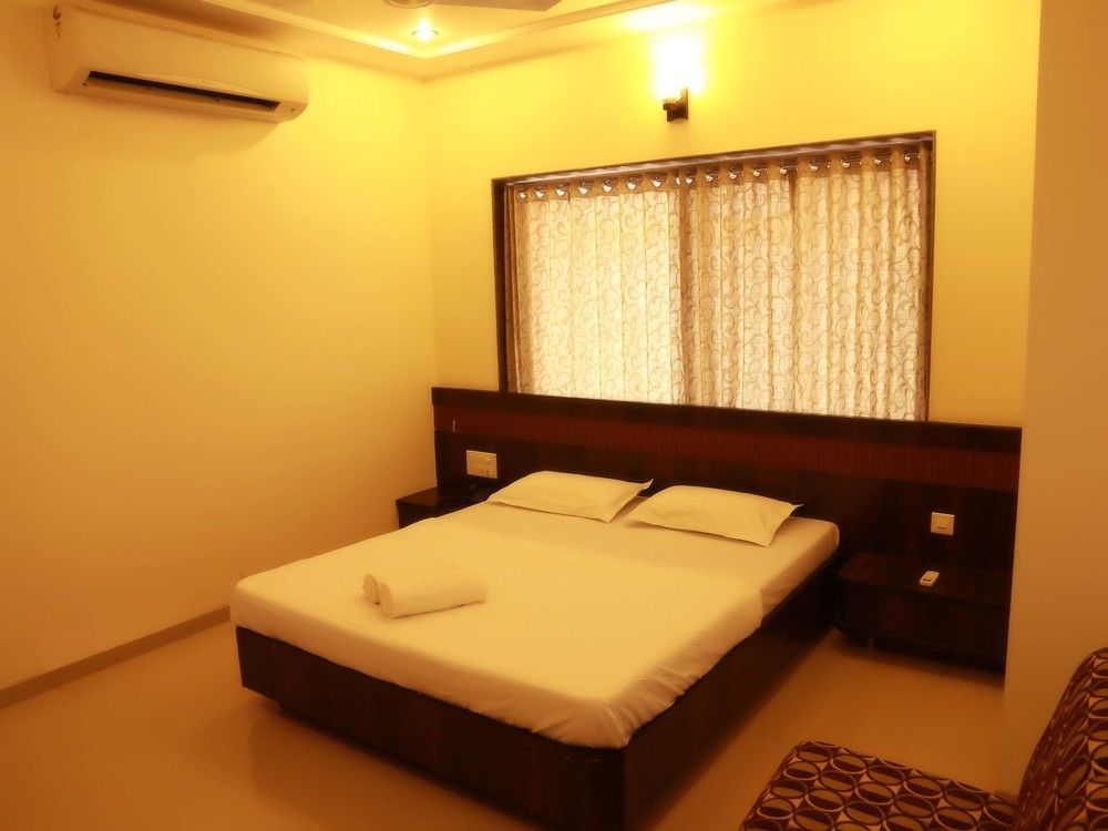 Hotel Sai Ramanand Shirdi Exterior foto